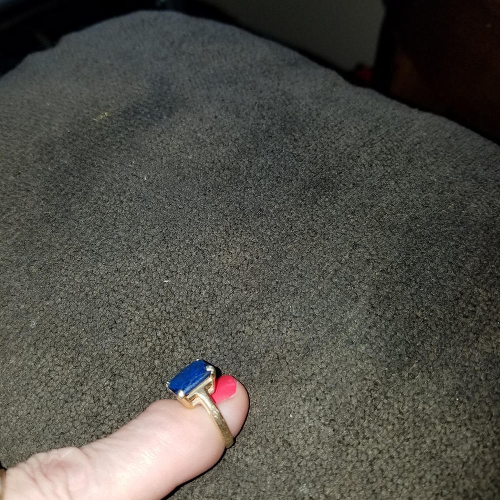 Ring - Picture 4 of 4